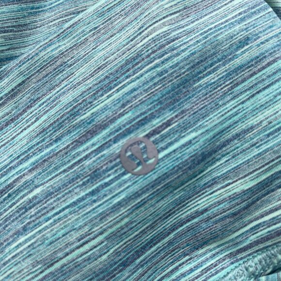 Lot of 3 Lululemon Items - 2 Full Length Leggings/1 Shorts - Picture 4 of 5